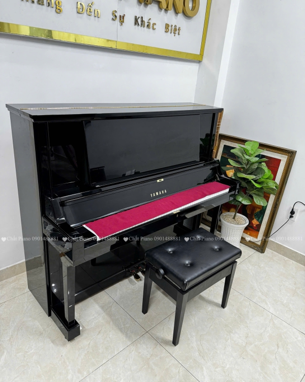 ĐÀN PIANO YAMAHA YUA