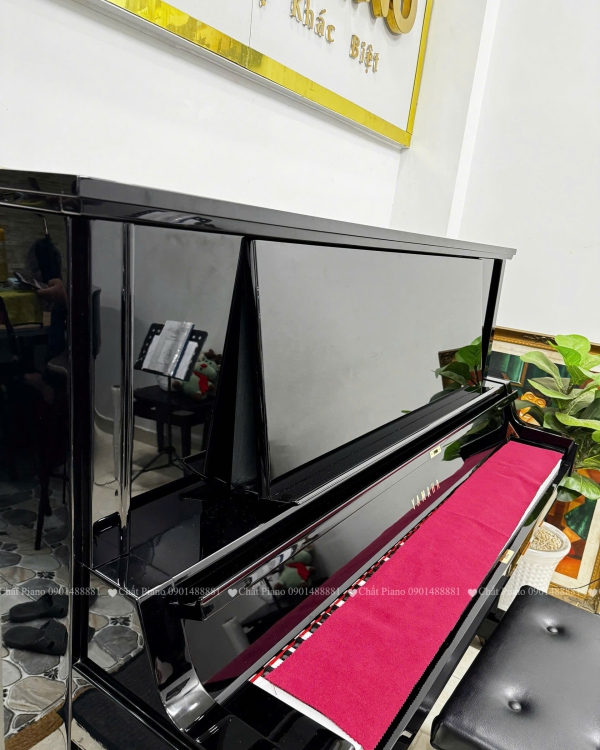 ĐÀN PIANO YAMAHA YUA
